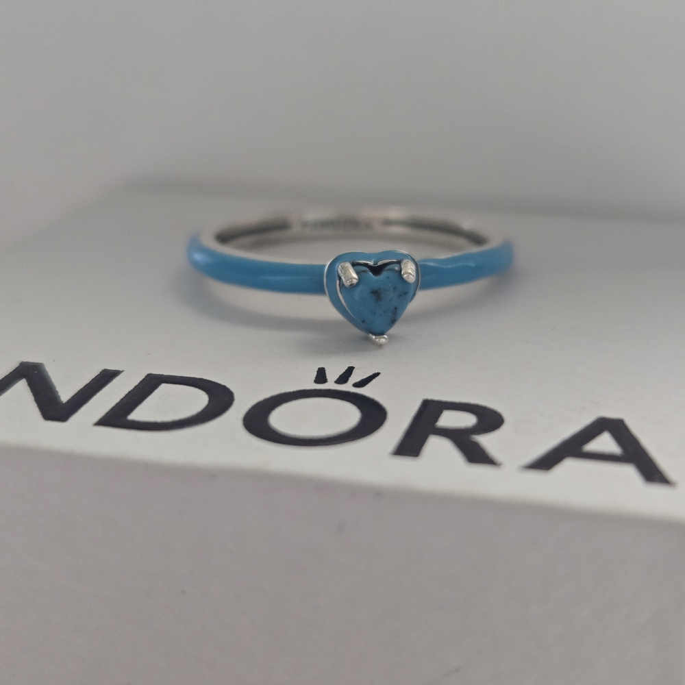 Pandora turquoise heart ring